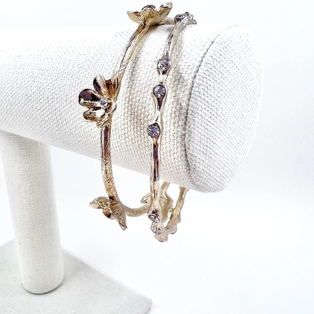 Set of 2 - Shiny Textured Gold Tone Flower & Jeweled Bangle Bracelets - Picture 1 of 7